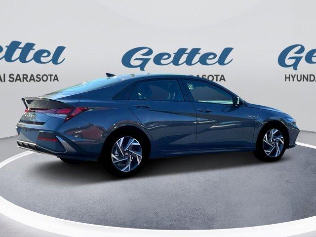 new 2025 Hyundai Elantra car, priced at $25,035
