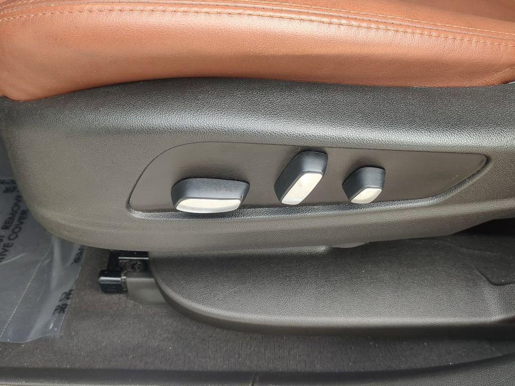 used 2021 Cadillac XT5 car, priced at $25,795