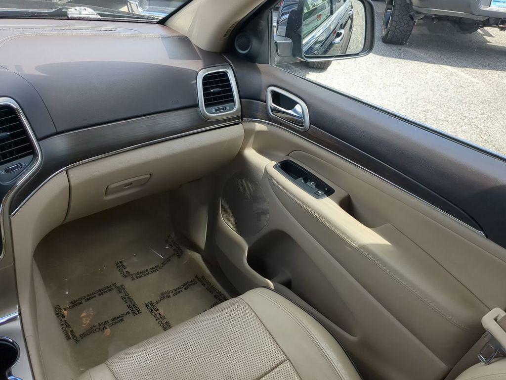 used 2017 Jeep Grand Cherokee car, priced at $17,125