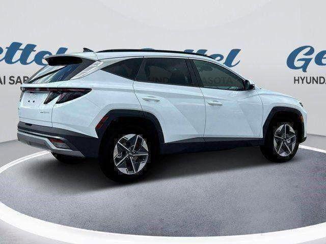 new 2025 Hyundai TUCSON Hybrid car, priced at $35,370