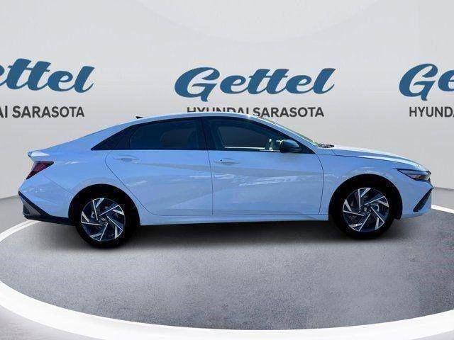 new 2025 Hyundai Elantra car, priced at $24,762