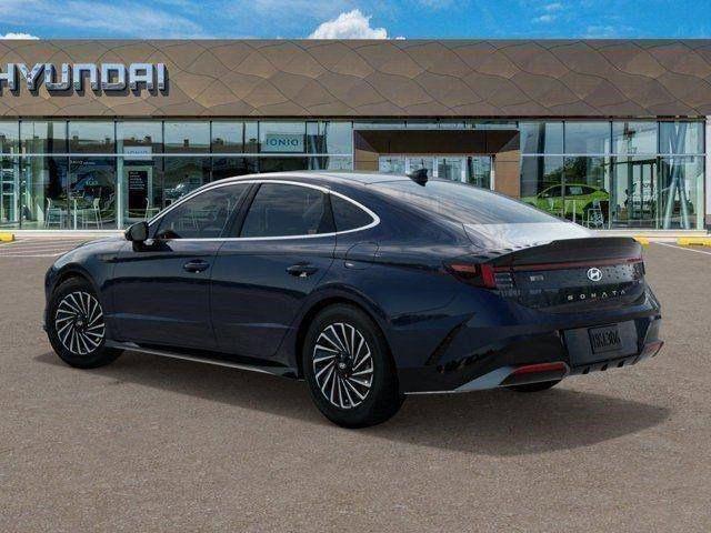 new 2025 Hyundai Sonata Hybrid car, priced at $32,442