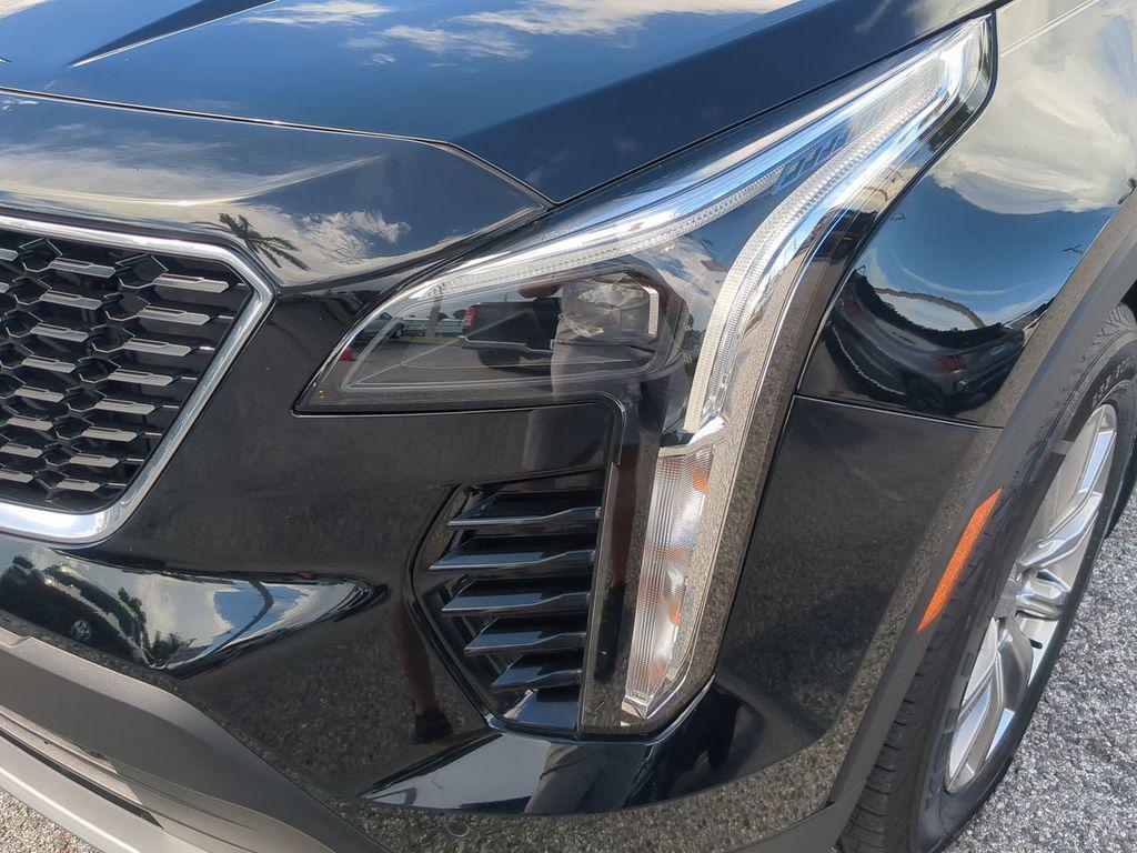 used 2021 Cadillac XT4 car, priced at $26,600