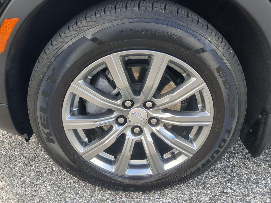used 2021 Cadillac XT4 car, priced at $26,600