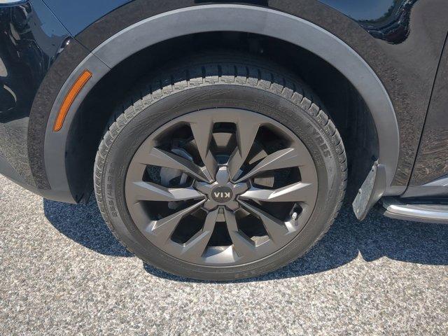 used 2021 Kia Sorento car, priced at $29,789