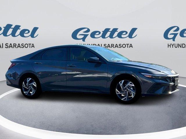 new 2025 Hyundai Elantra car, priced at $25,030