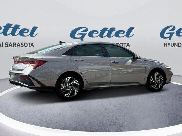 new 2025 Hyundai Elantra car, priced at $25,656