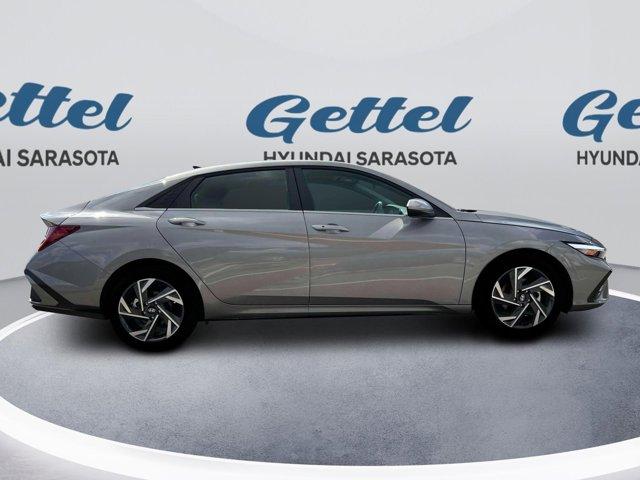 new 2025 Hyundai Elantra car, priced at $27,460