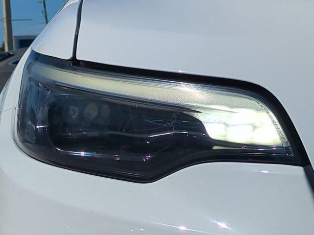 used 2019 Jeep Cherokee car, priced at $16,061