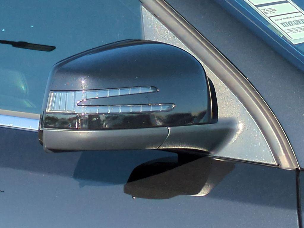 used 2012 Mercedes-Benz M-Class car, priced at $10,595