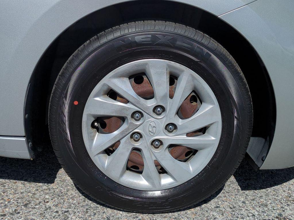 used 2020 Hyundai Elantra car, priced at $15,184