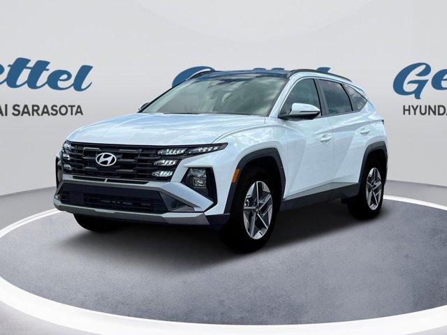 new 2025 Hyundai TUCSON Hybrid car, priced at $37,725
