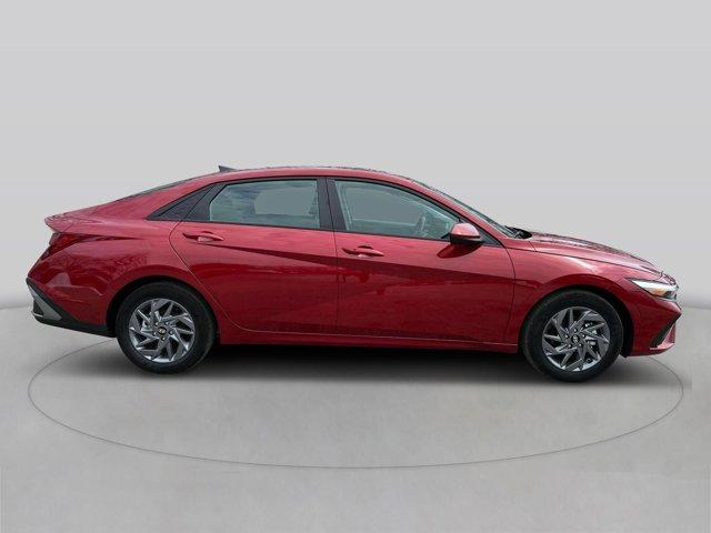 new 2024 Hyundai Elantra car, priced at $23,810