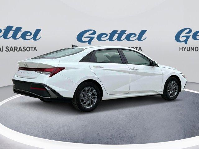 new 2024 Hyundai Elantra car, priced at $22,238