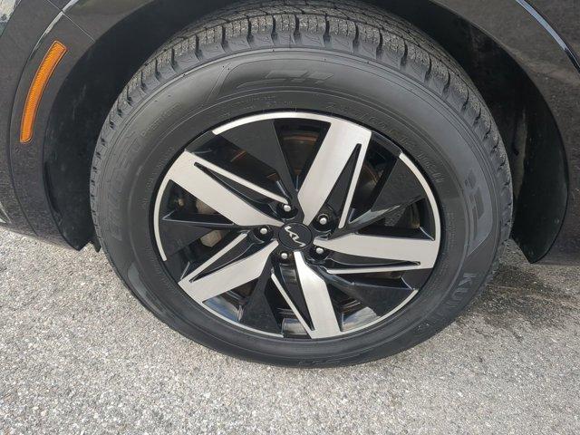 used 2022 Kia Sorento car, priced at $26,198