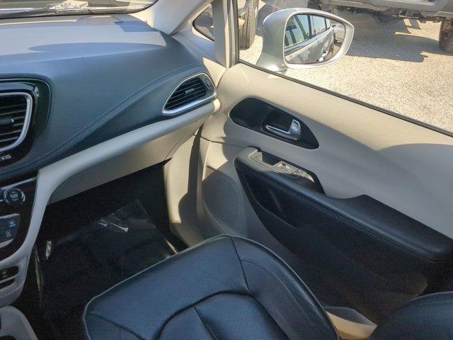 used 2020 Chrysler Pacifica car, priced at $24,841