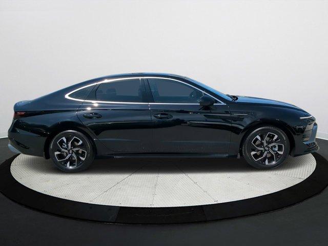 new 2024 Hyundai Sonata car, priced at $25,756