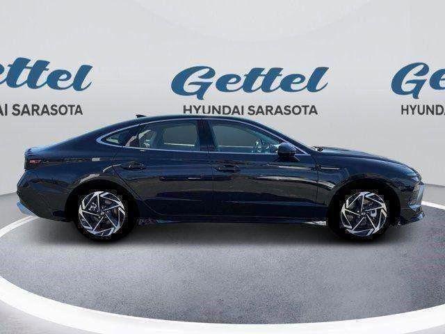 new 2025 Hyundai Sonata car, priced at $31,593