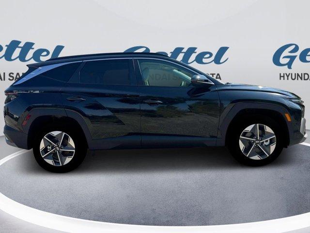 new 2025 Hyundai TUCSON Hybrid car, priced at $37,030
