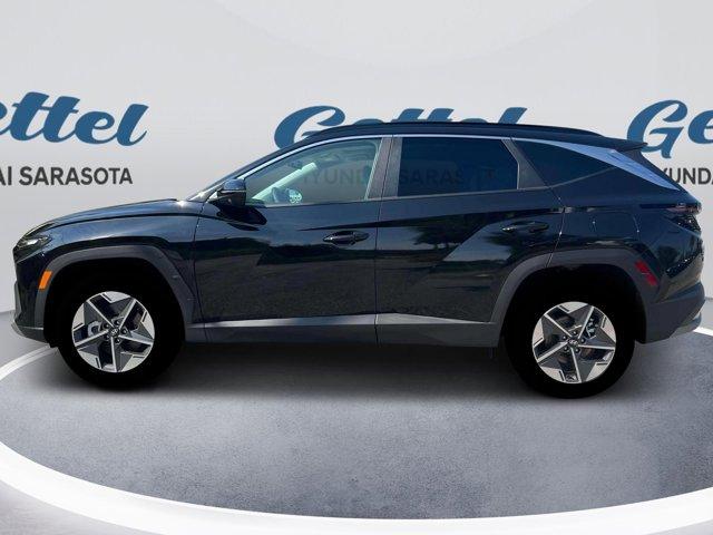 new 2025 Hyundai TUCSON Hybrid car, priced at $37,030