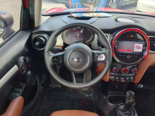 used 2022 MINI Hardtop car, priced at $26,991