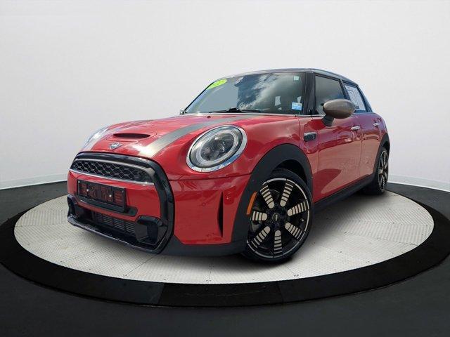 used 2022 MINI Hardtop car, priced at $26,991