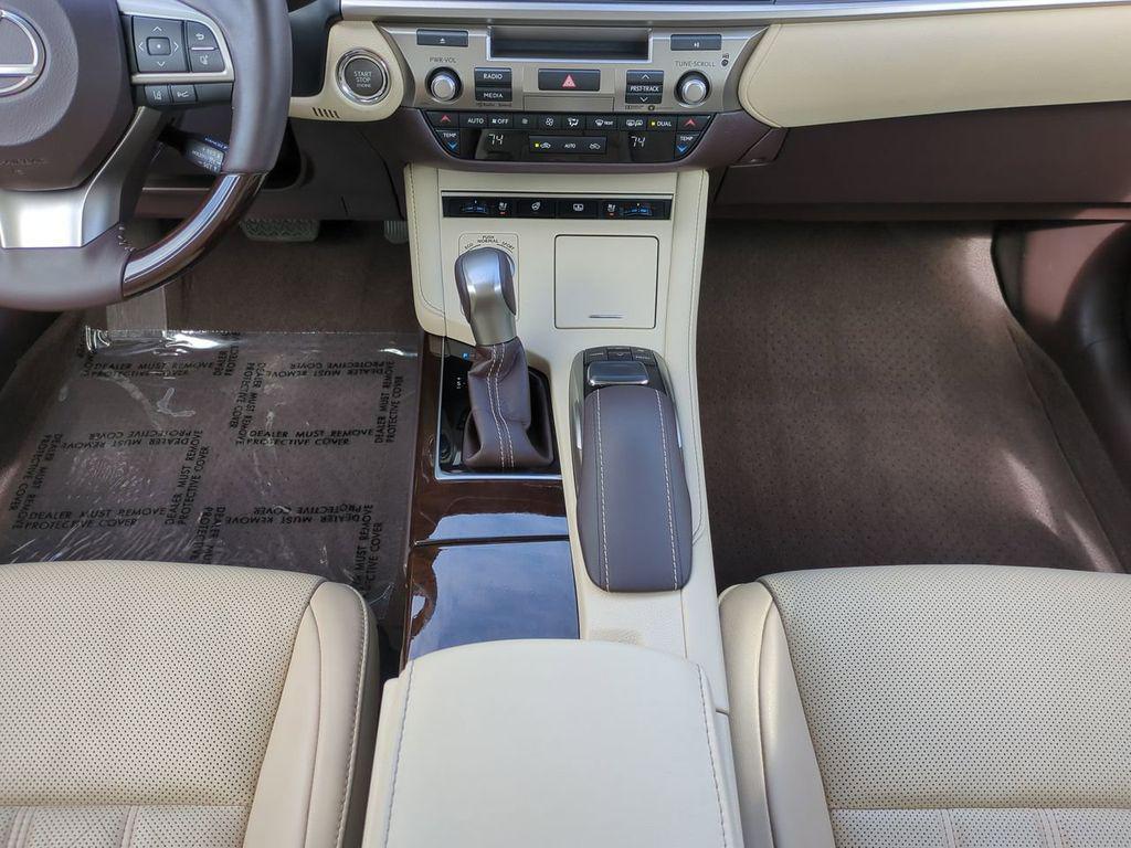 used 2017 Lexus ES 350 car, priced at $25,186