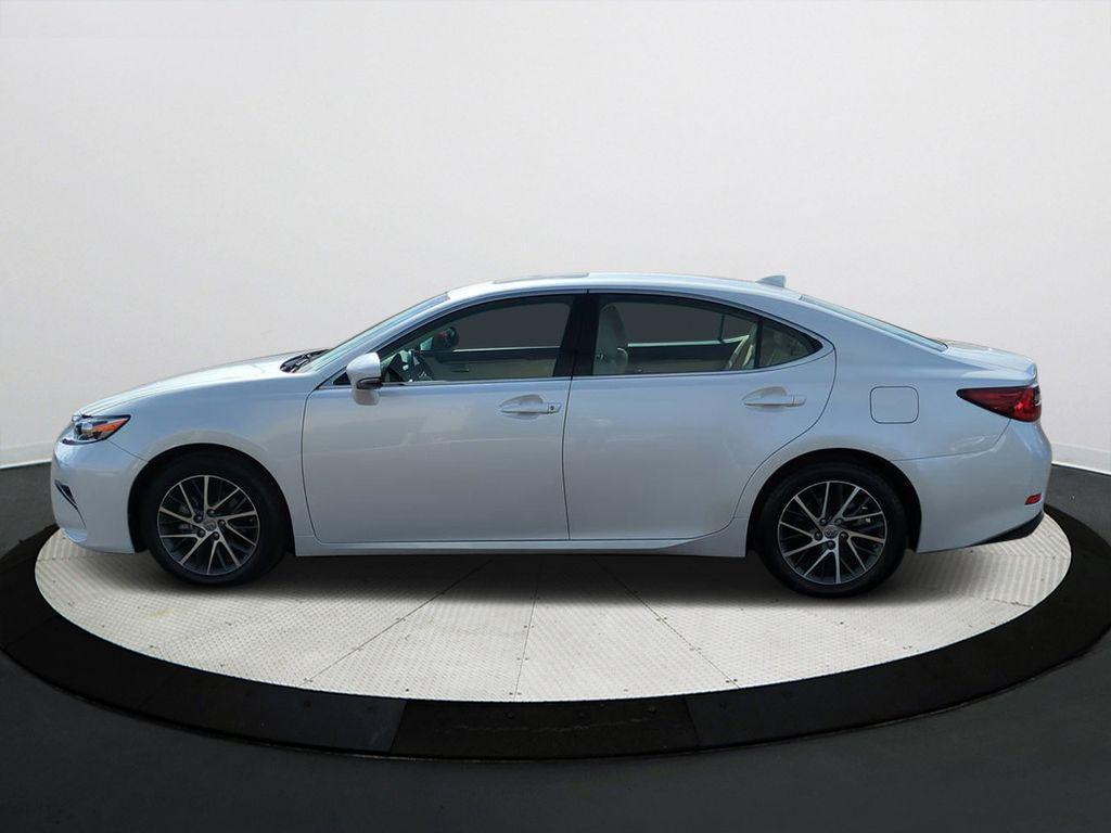 used 2017 Lexus ES 350 car, priced at $25,186