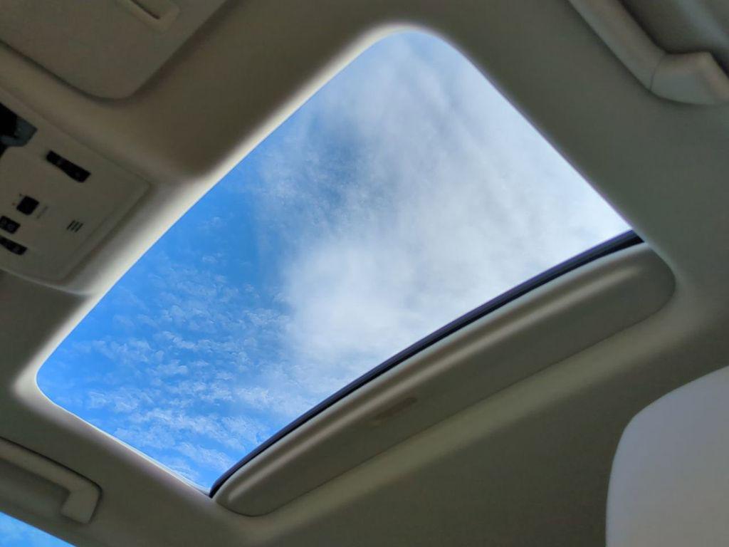 used 2017 Lexus ES 350 car, priced at $25,186