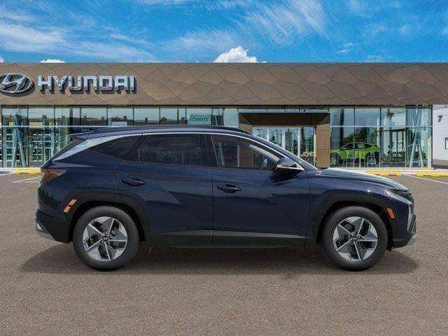 new 2025 Hyundai TUCSON Hybrid car, priced at $35,265