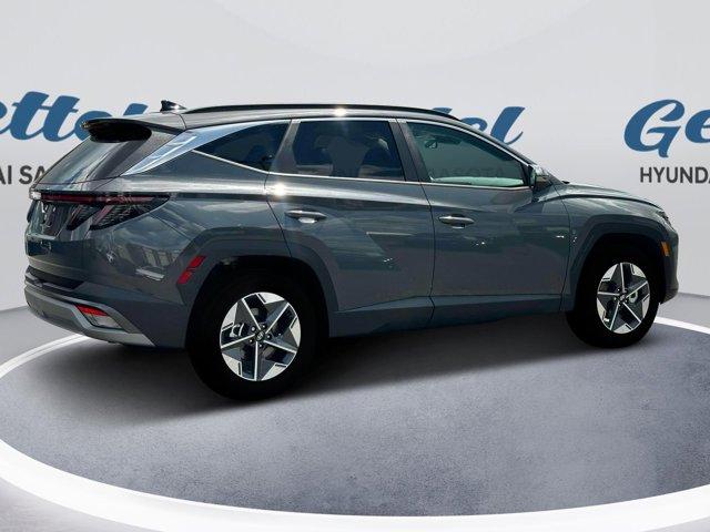 new 2025 Hyundai Tucson car, priced at $34,319