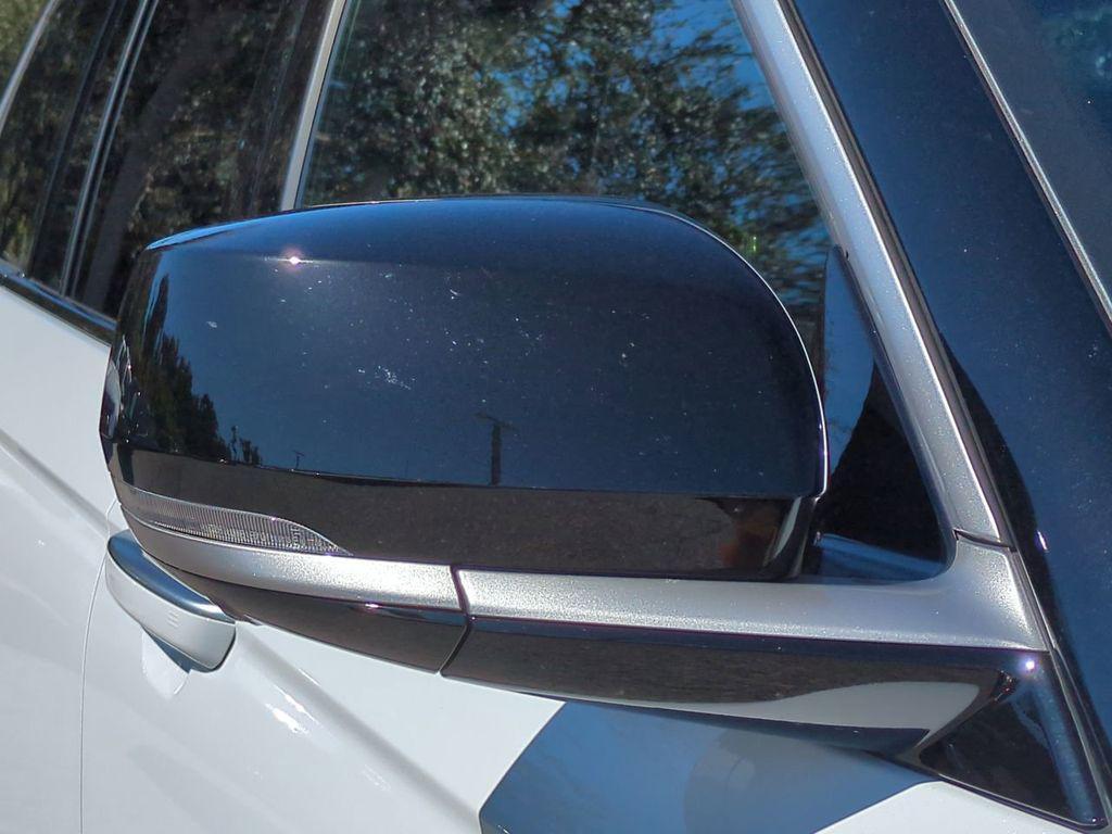 used 2022 Jeep Grand Cherokee car, priced at $38,750