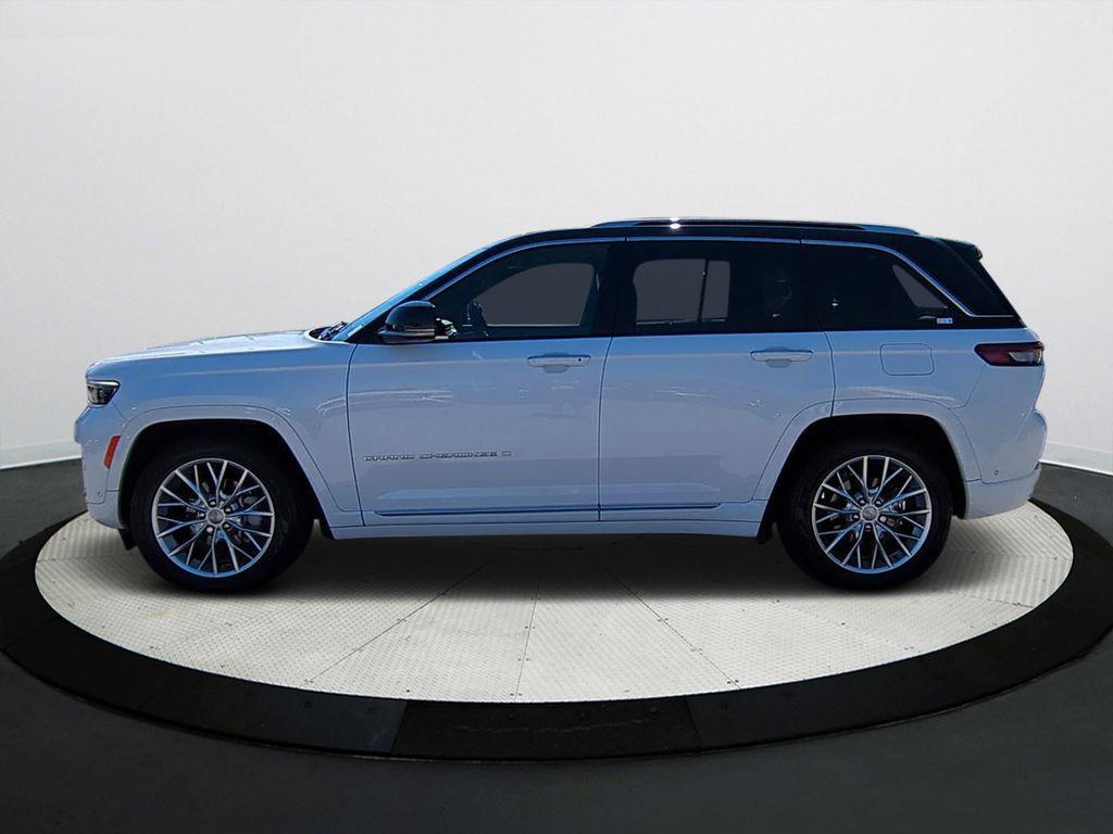 used 2022 Jeep Grand Cherokee car, priced at $38,750
