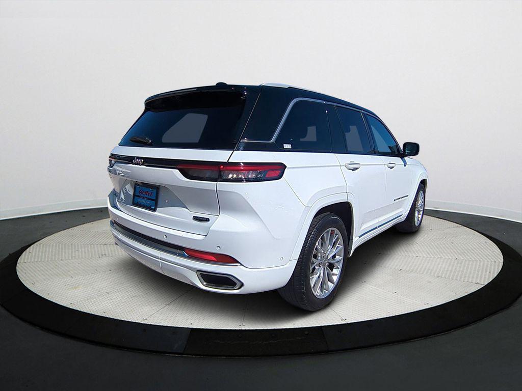 used 2022 Jeep Grand Cherokee car, priced at $38,750