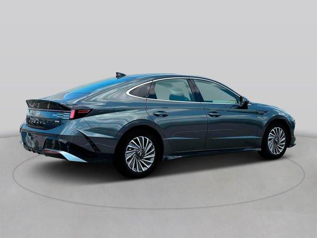 new 2024 Hyundai Sonata Hybrid car, priced at $37,145