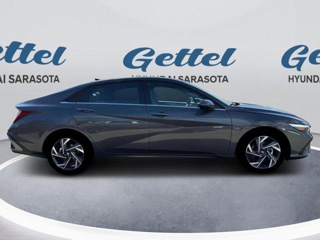 new 2025 Hyundai Elantra car, priced at $27,585