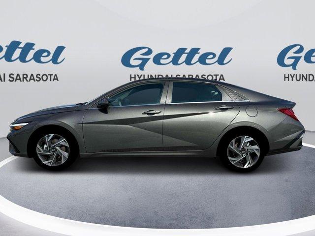 new 2025 Hyundai Elantra car, priced at $27,585