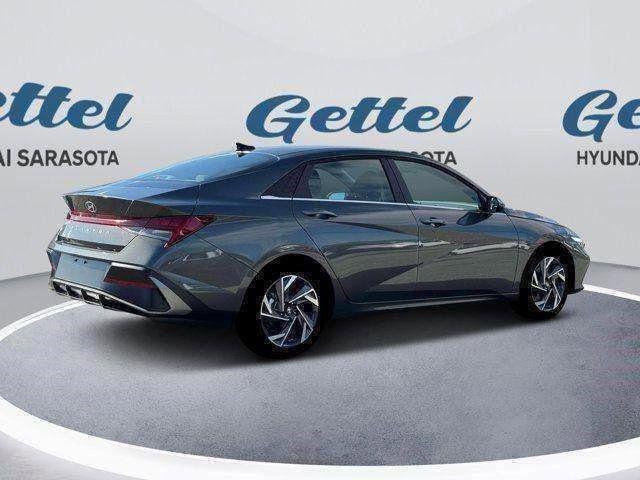 new 2025 Hyundai Elantra car, priced at $23,674