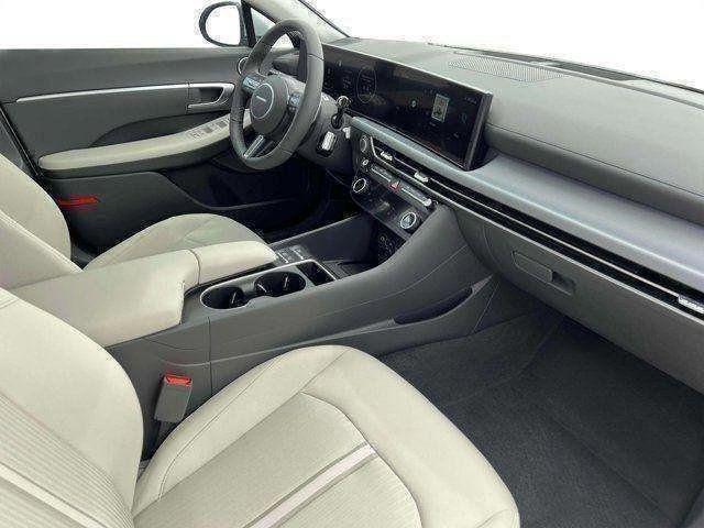 new 2025 Hyundai Sonata car, priced at $28,658