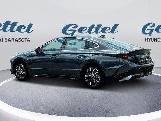 new 2025 Hyundai Sonata car, priced at $28,658