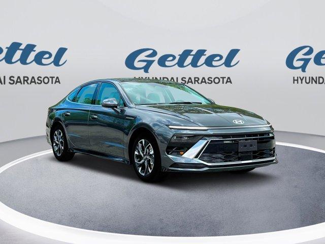 new 2025 Hyundai Sonata car, priced at $28,575