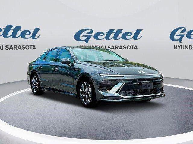 new 2025 Hyundai Sonata car, priced at $28,658