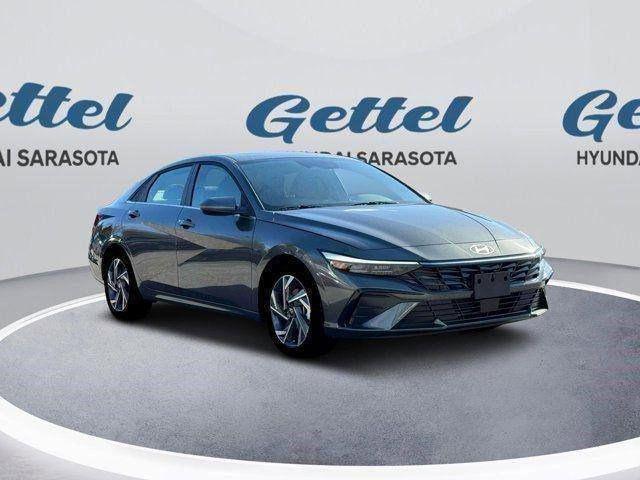 new 2025 Hyundai Elantra car, priced at $25,789
