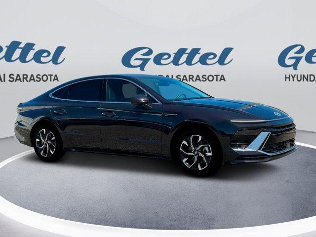 new 2025 Hyundai Sonata car, priced at $28,450