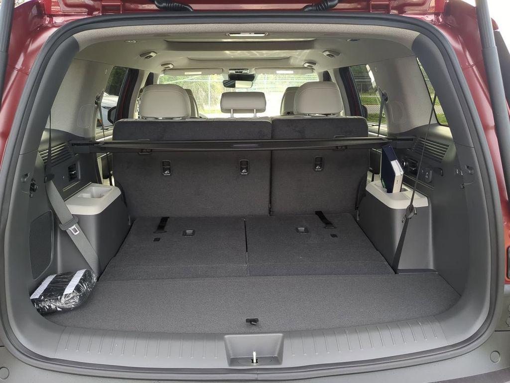 used 2024 Hyundai Santa Fe car, priced at $34,615