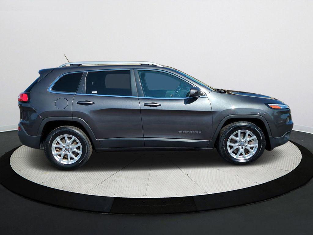 used 2015 Jeep Cherokee car, priced at $10,268