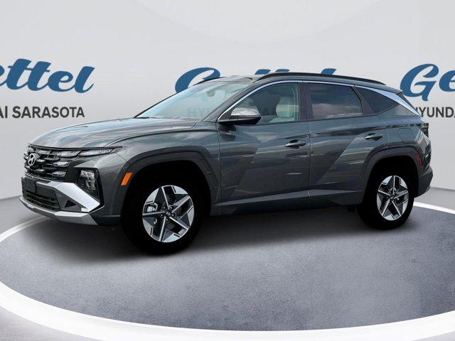 new 2025 Hyundai TUCSON Hybrid car, priced at $37,090