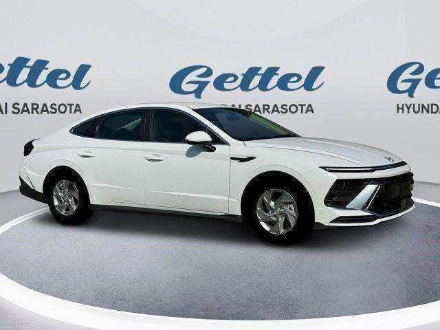 new 2025 Hyundai Sonata car, priced at $28,092