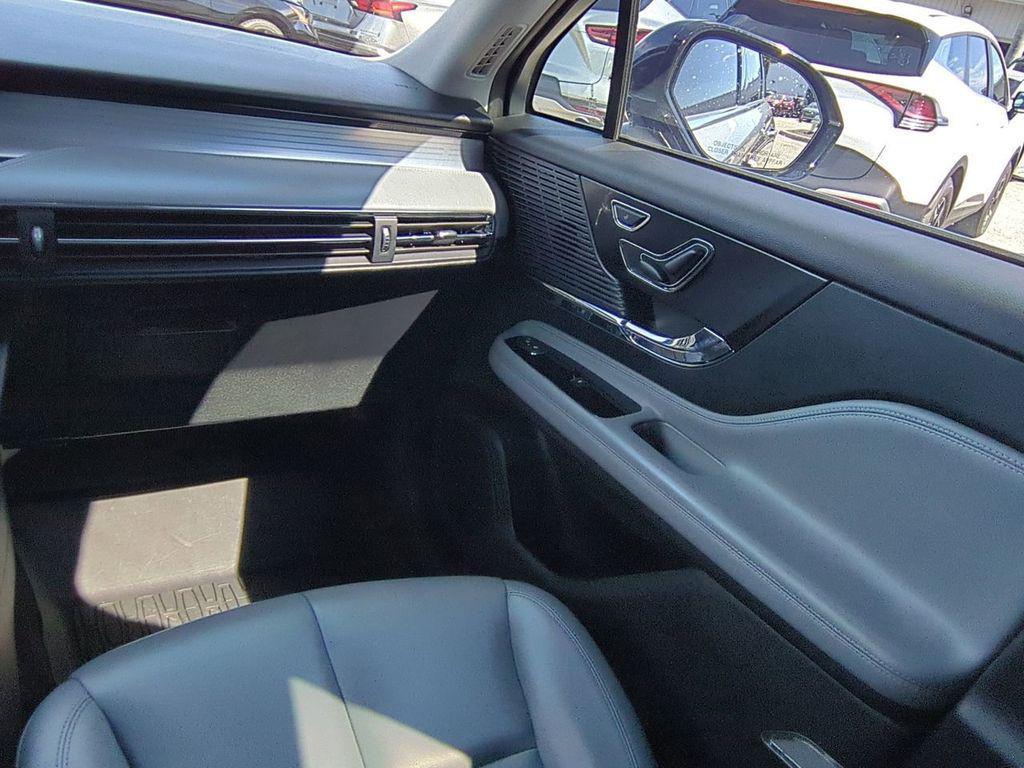 used 2021 Lincoln Corsair car, priced at $23,335