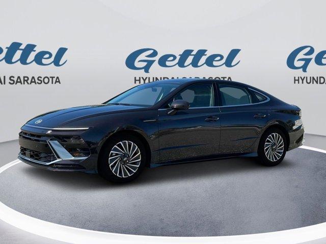 new 2025 Hyundai Sonata Hybrid car, priced at $37,370